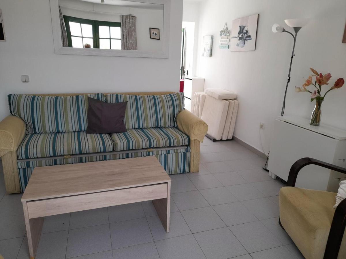 Fabulous 1-Bed Apartment In Puerto Del Carmen Puerto del Carmen  Ngoại thất bức ảnh